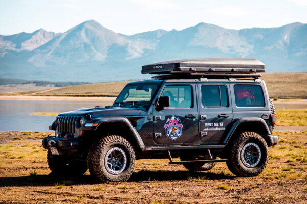 Best Jeep Gear for Outdoor Enthusiasts