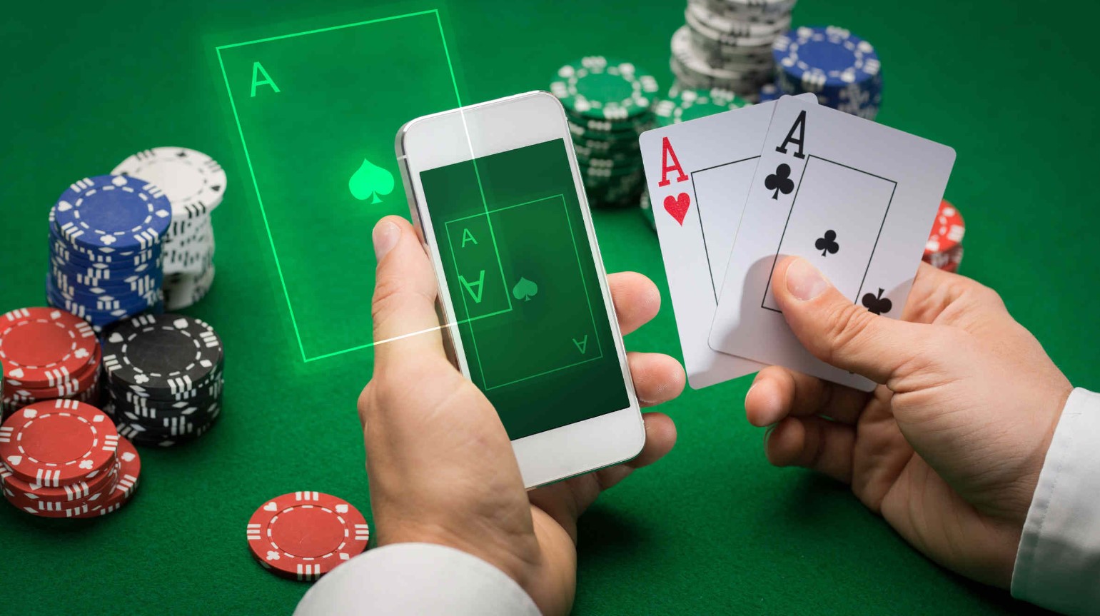 Reality Check Intervals and Compliance-Based Player Protection